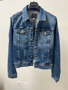 Classic Blue Denim Jacket - Women